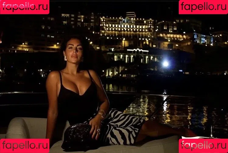 Georgina Rodriguez Hernández Onlyfans Photo Gallery 