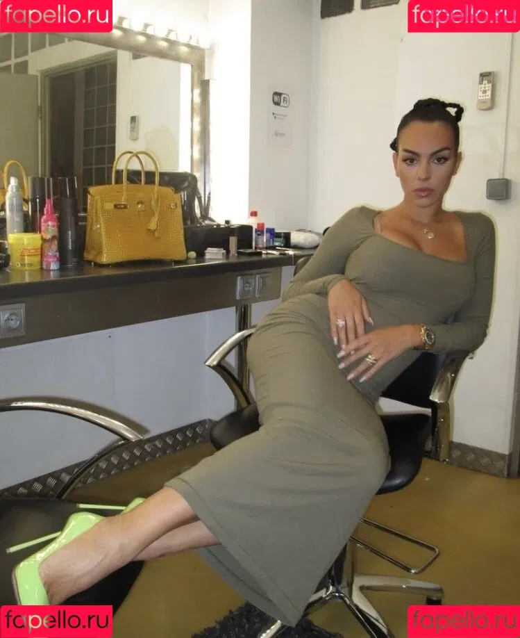 Georgina Rodriguez Hernández Onlyfans Photo Gallery 