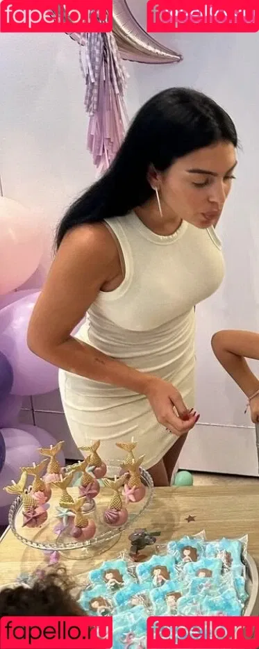 Georgina Rodriguez Hernández Onlyfans Photo Gallery 