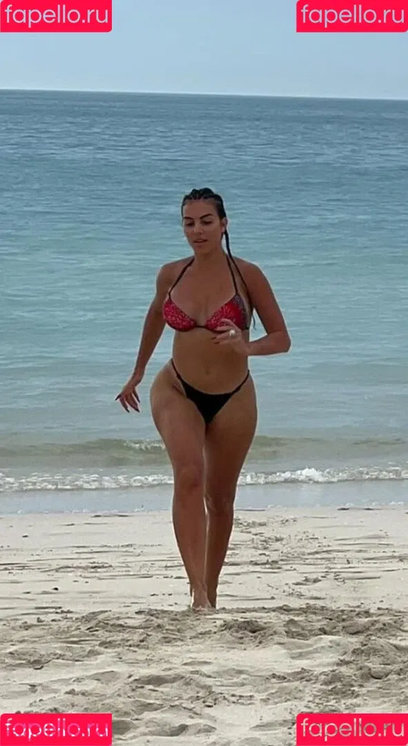 Georgina Rodriguez Hernández Onlyfans Photo Gallery 