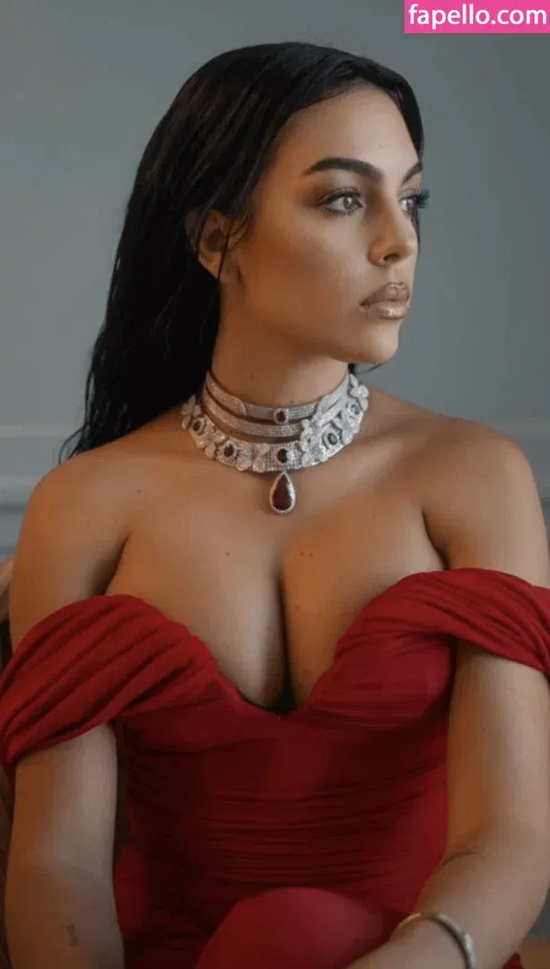 Georgina Rodriguez Hernández Onlyfans Photo Gallery 