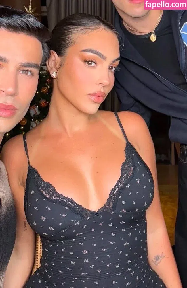 Georgina Rodriguez Hernández Onlyfans Photo Gallery 