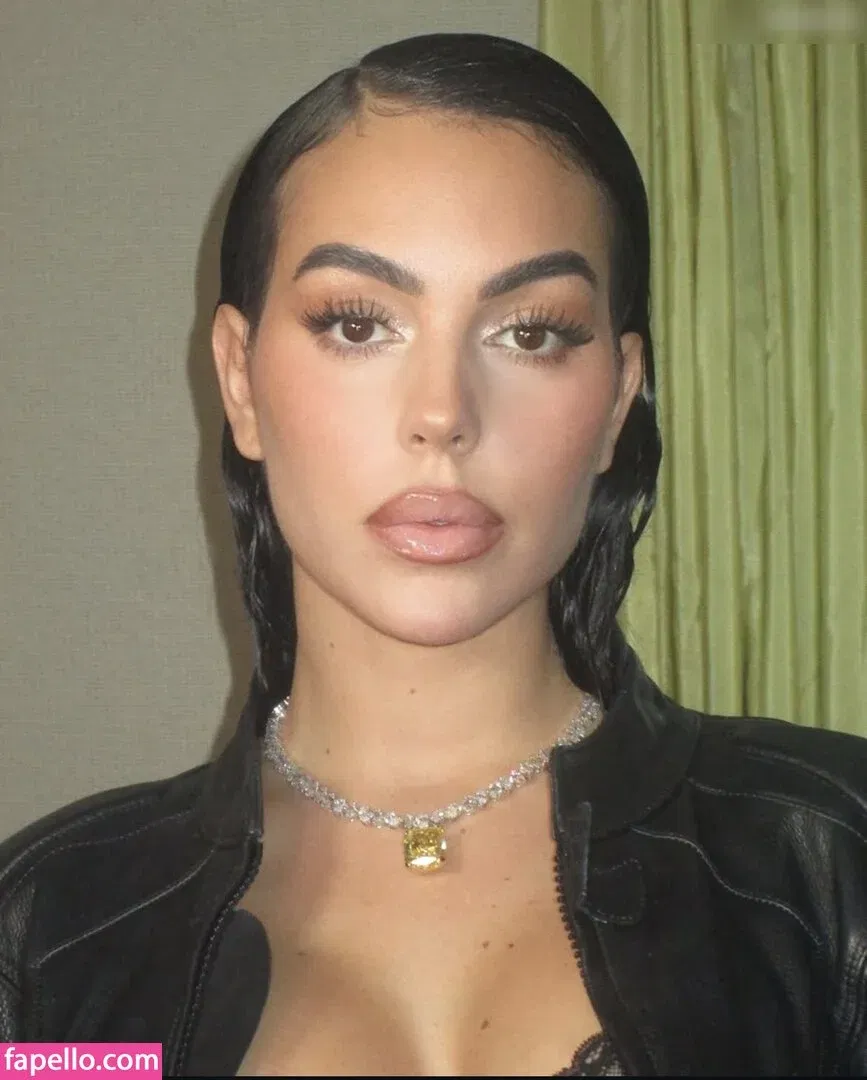 Georgina Rodriguez Hernández Onlyfans Photo Gallery 