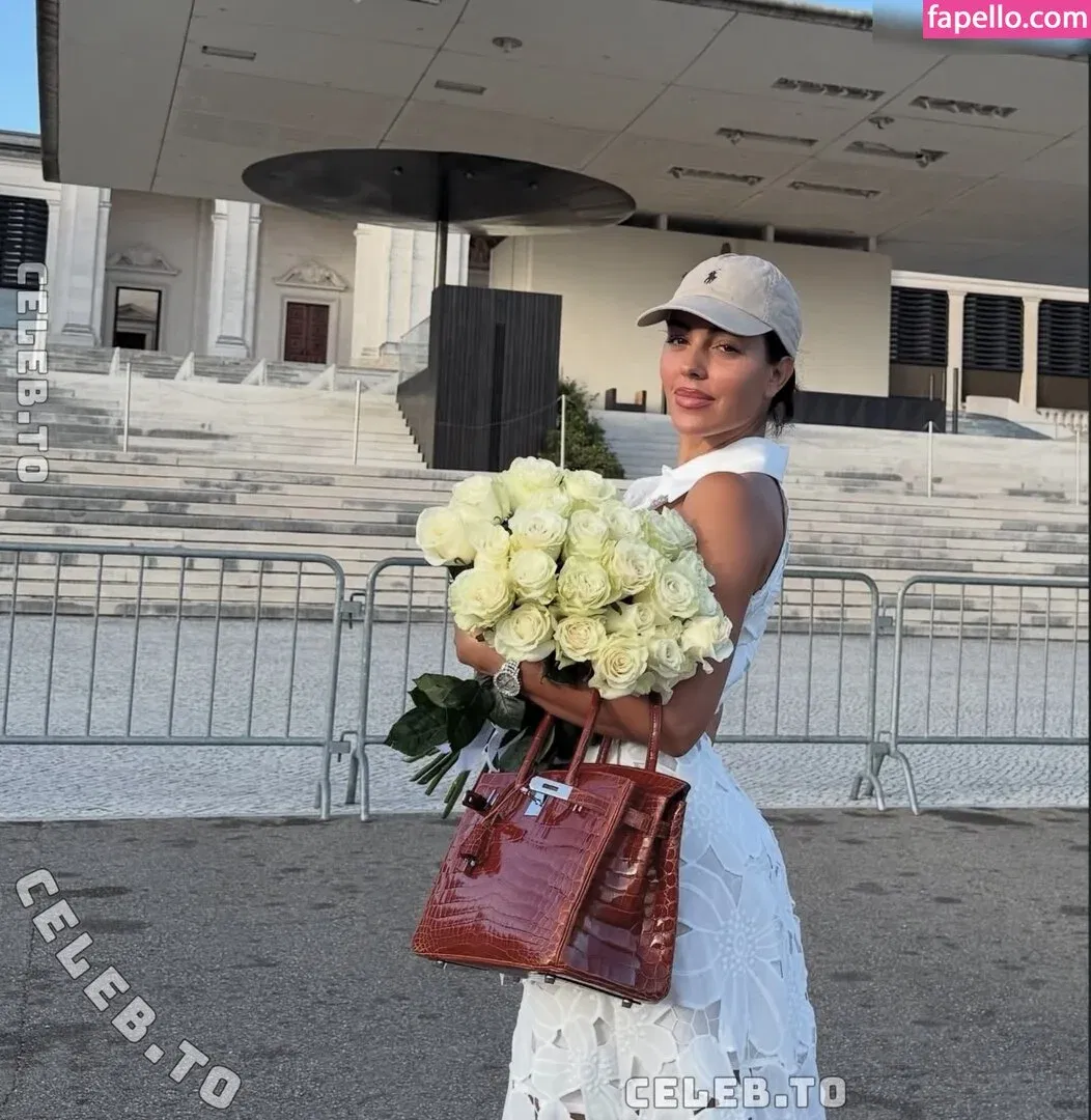 Georgina Rodriguez Hernández Onlyfans Photo Gallery 