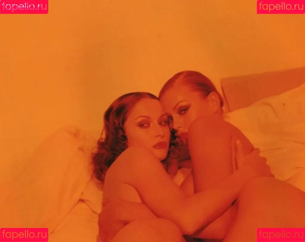 Melania Trump Onlyfans Photo Gallery 