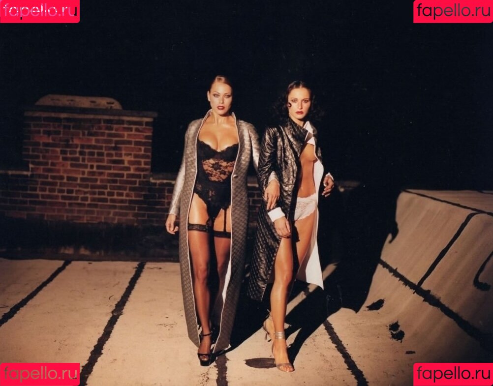 Melania Trump Onlyfans Photo Gallery 