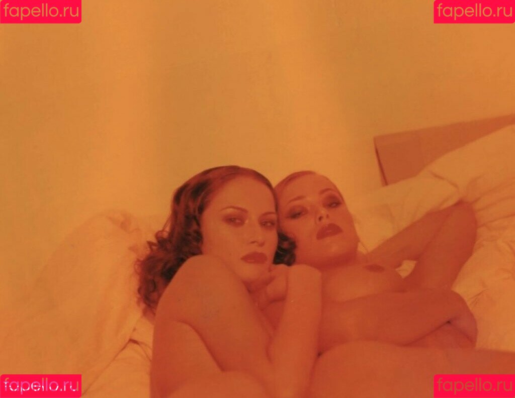 Melania Trump Onlyfans Photo Gallery 