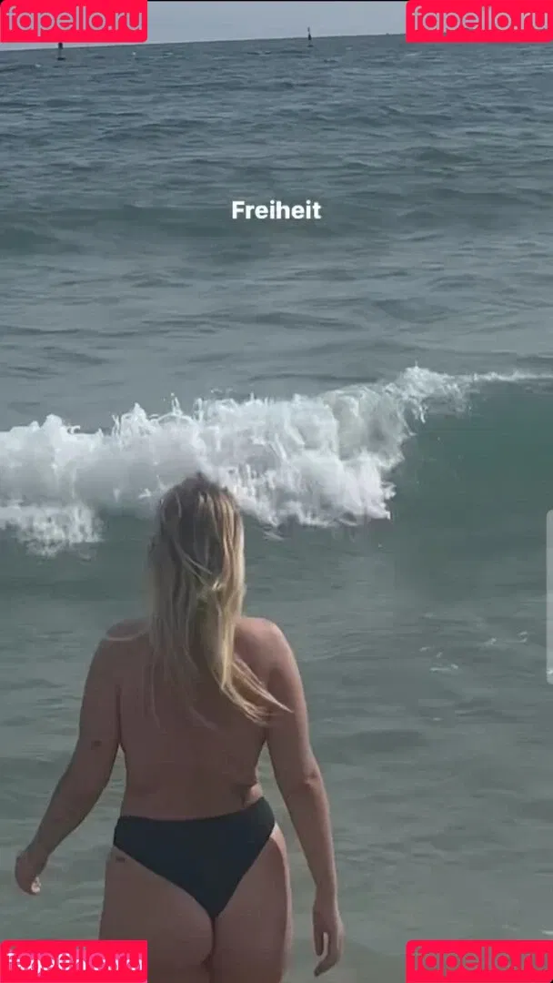 Viky kid Onlyfans Photo Gallery 