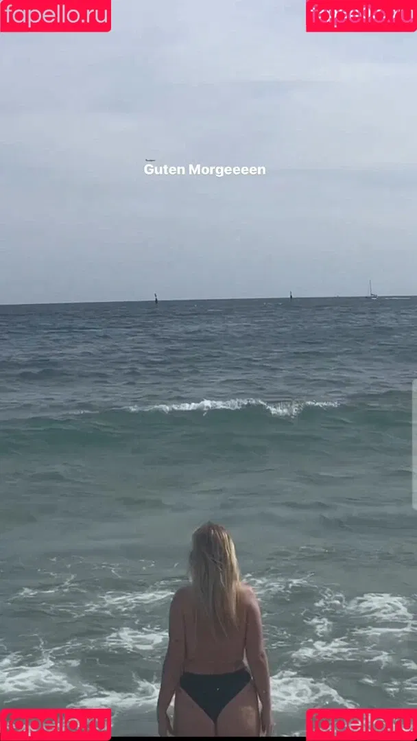 Viky kid Onlyfans Photo Gallery 