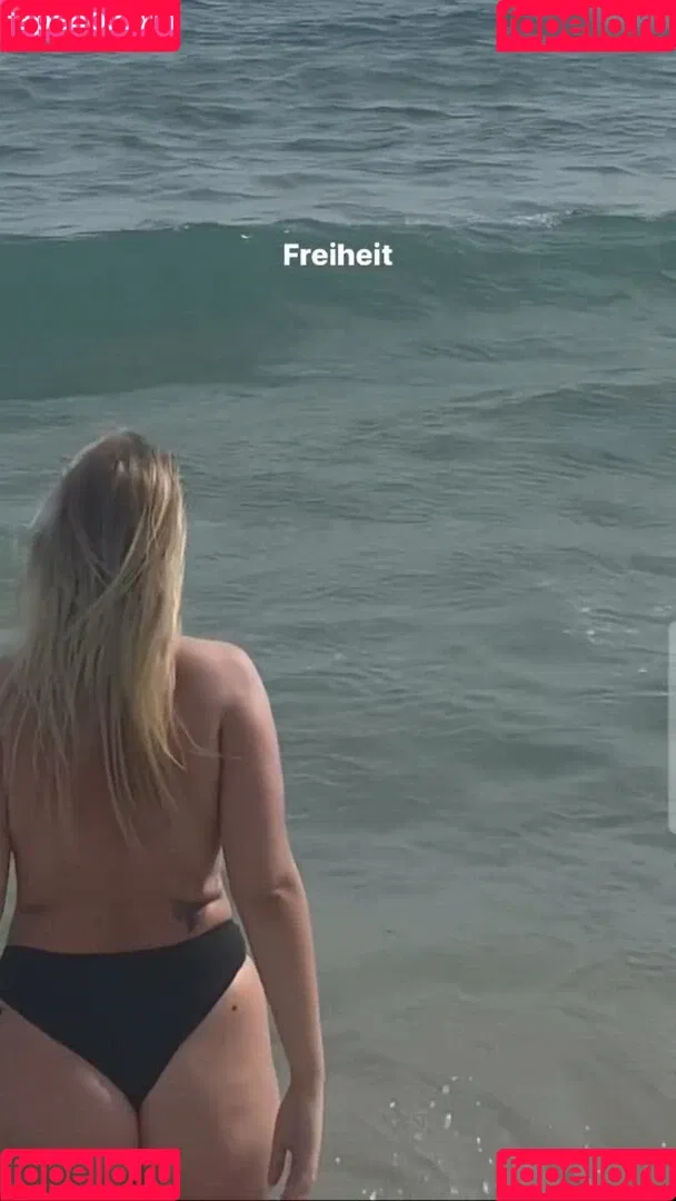Viky kid Onlyfans Photo Gallery 