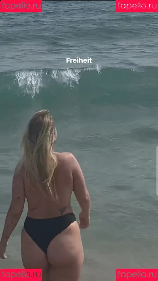 Viky kid Onlyfans Photo Gallery 
