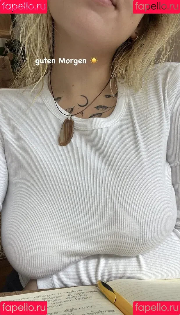 Viky kid Onlyfans Photo Gallery 