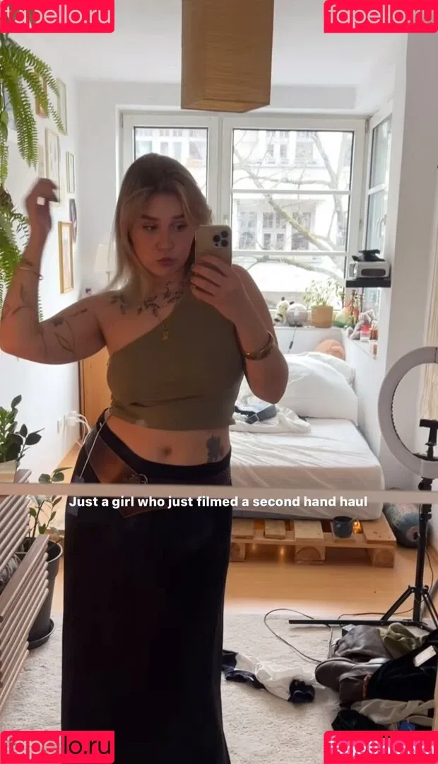 Viky kid Onlyfans Photo Gallery 