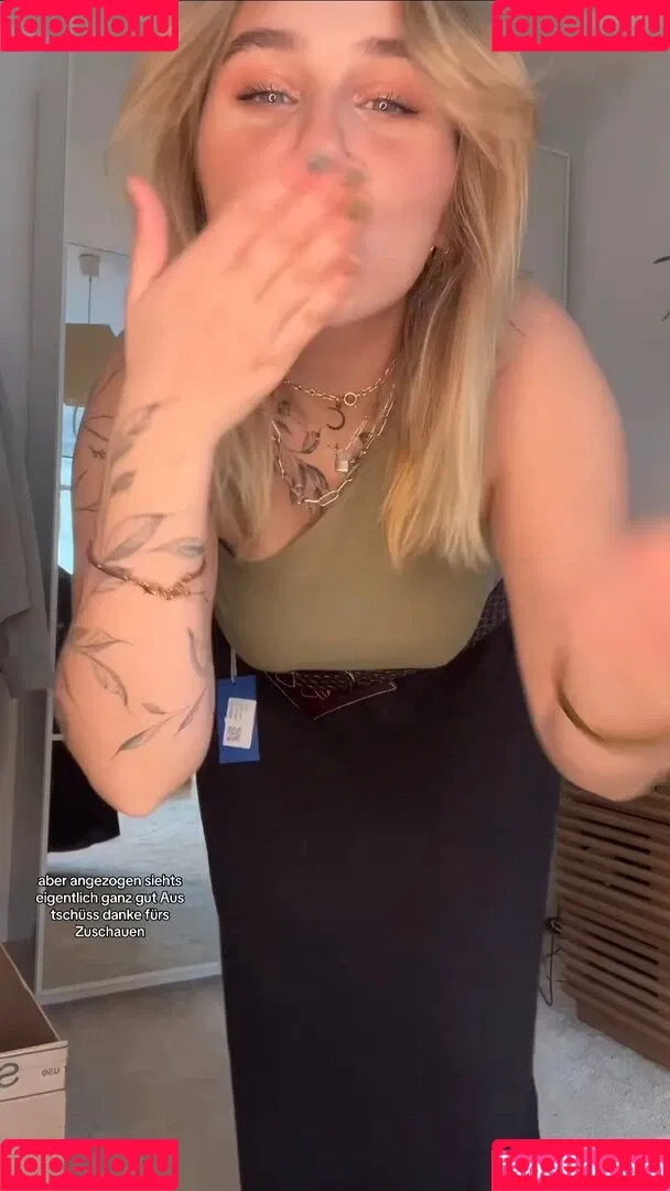 Viky kid Onlyfans Photo Gallery 