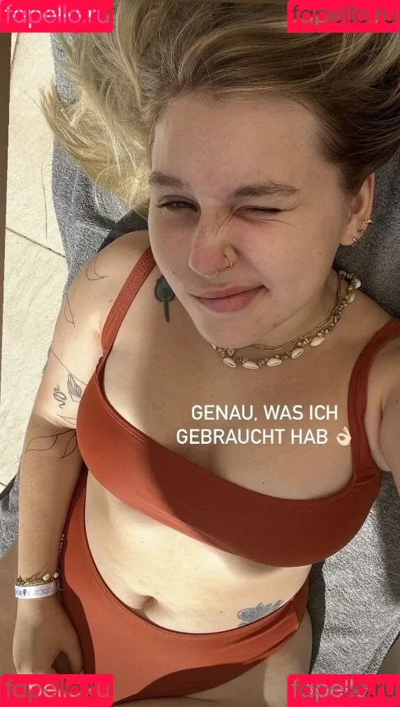 Viky kid Onlyfans Photo Gallery 