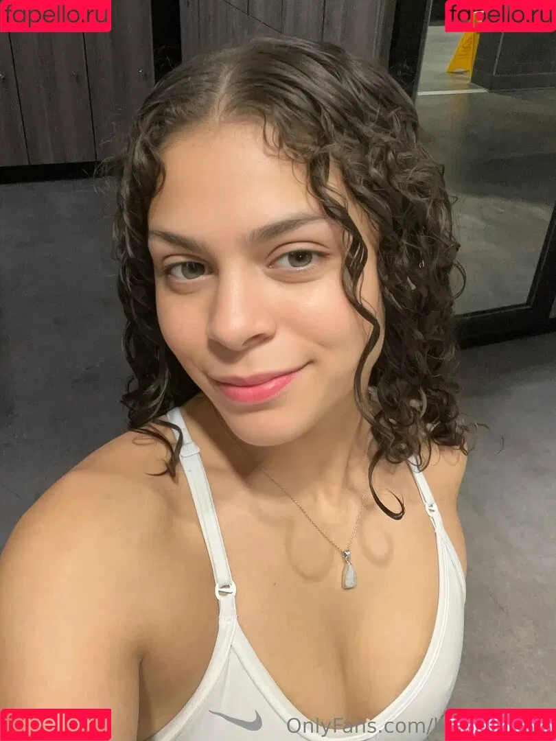 littlemelitaa Onlyfans Photo Gallery 