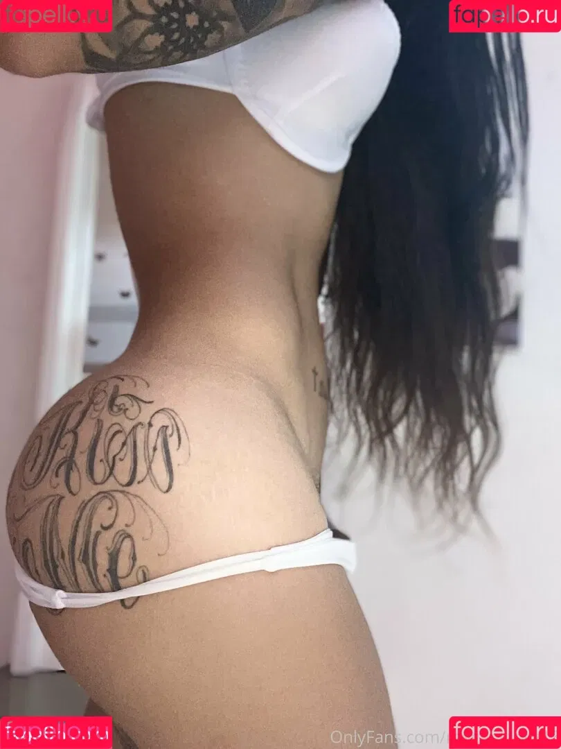 Meganlopez13 Onlyfans Photo Gallery 