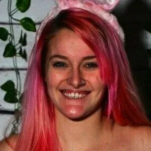 Cait Coldwell Onlyfans Photo Gallery 