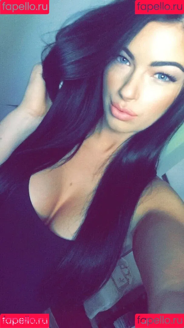 Mikaela Osborn Onlyfans Photo Gallery 