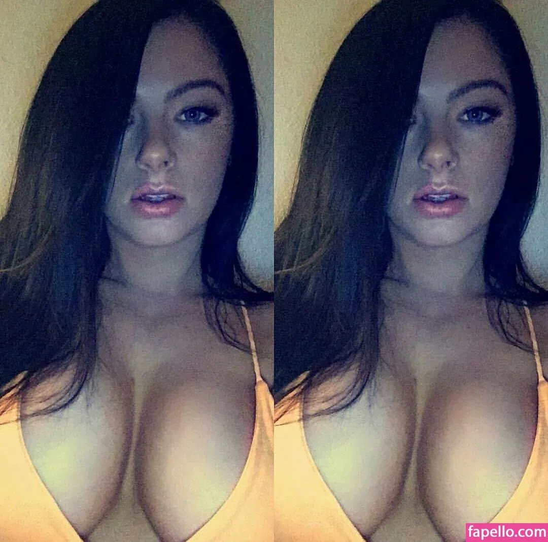 Mikaela Osborn Onlyfans Photo Gallery 