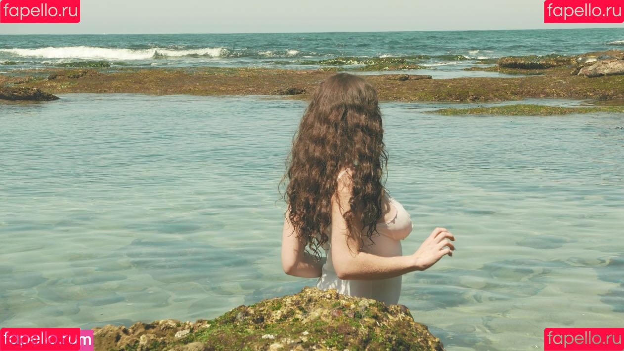 Bella Ossi Onlyfans Photo Gallery 