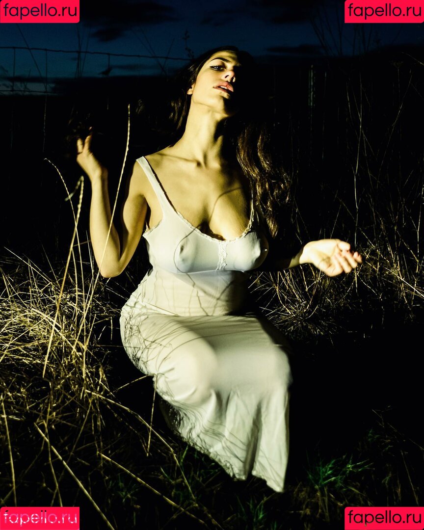 Bella Ossi Onlyfans Photo Gallery 