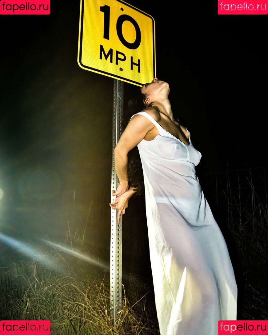 Bella Ossi Onlyfans Photo Gallery 