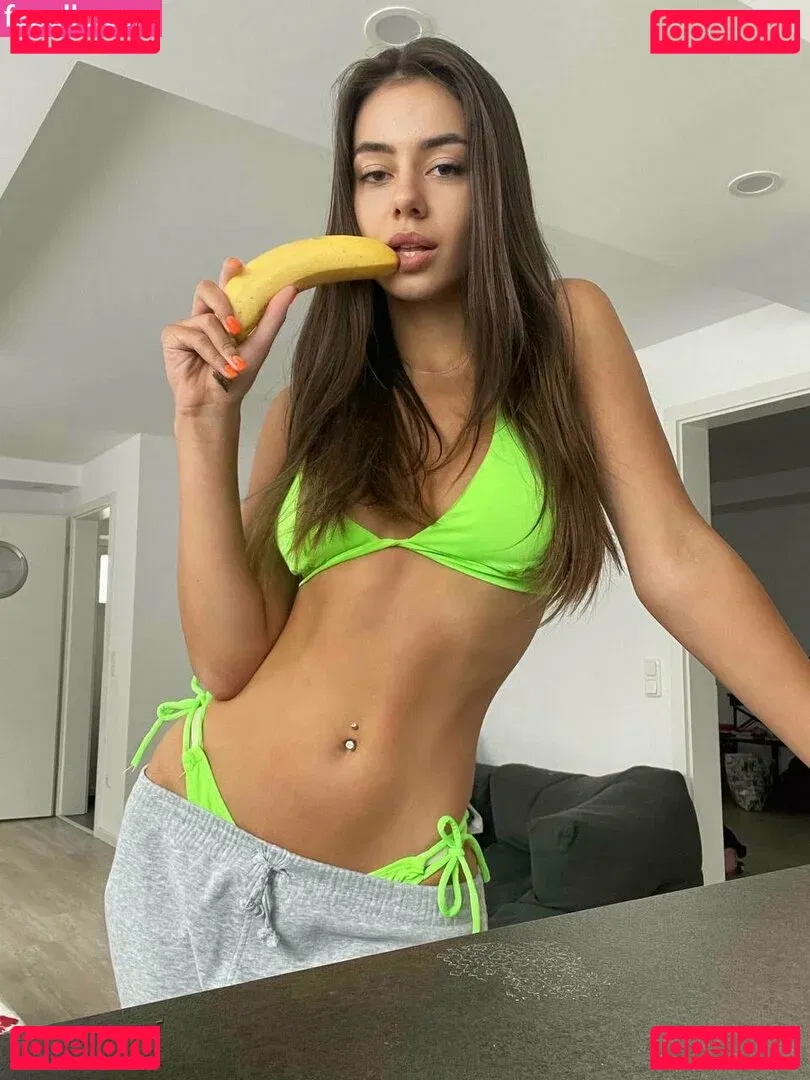 sandra_yar Onlyfans Photo Gallery 