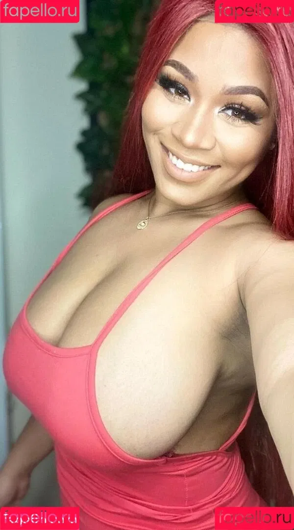 AshleyZee Onlyfans Photo Gallery 
