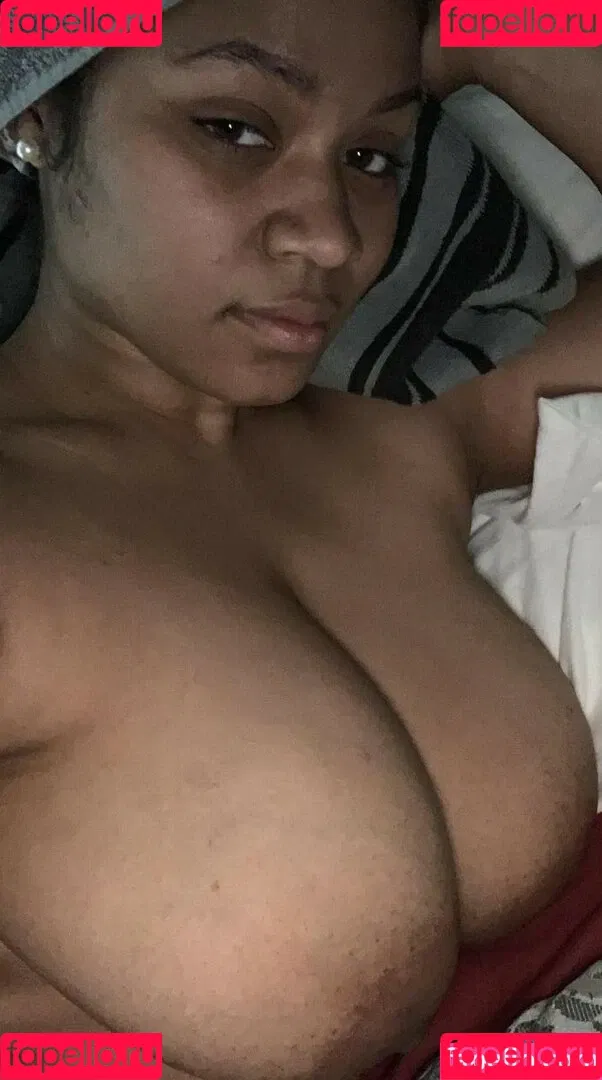 AshleyZee Onlyfans Photo Gallery 