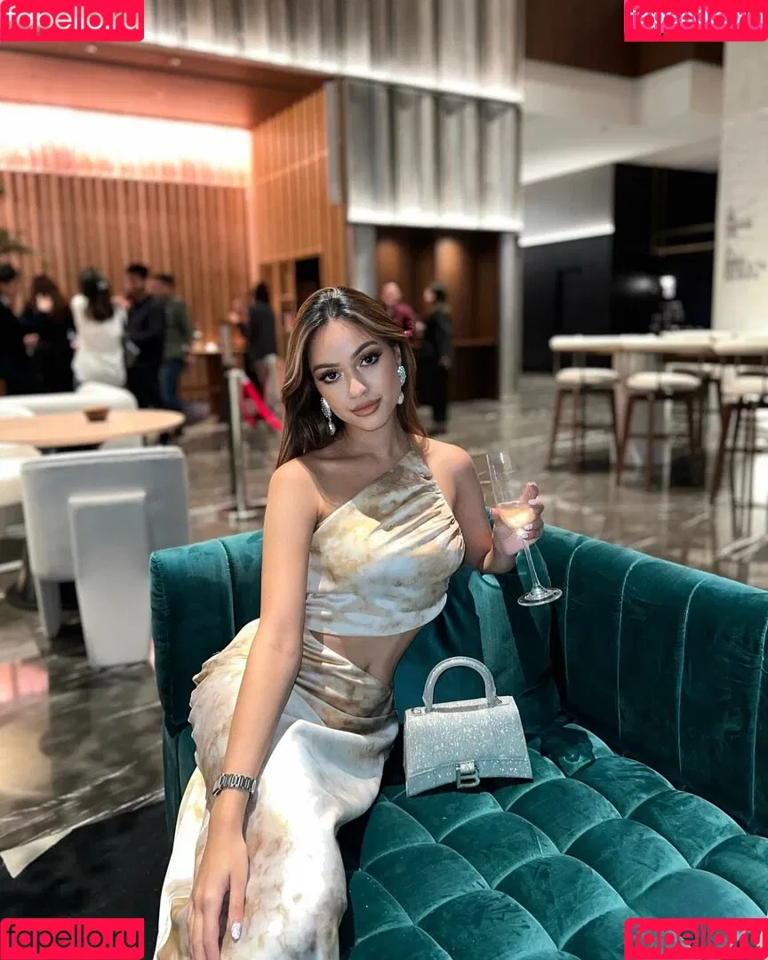 Radhika Chandhok Onlyfans Photo Gallery 