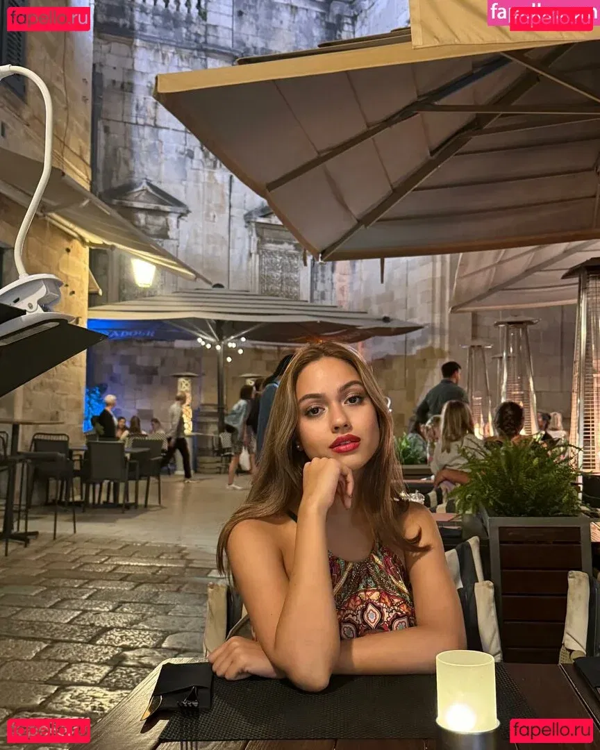 Radhika Chandhok Onlyfans Photo Gallery 