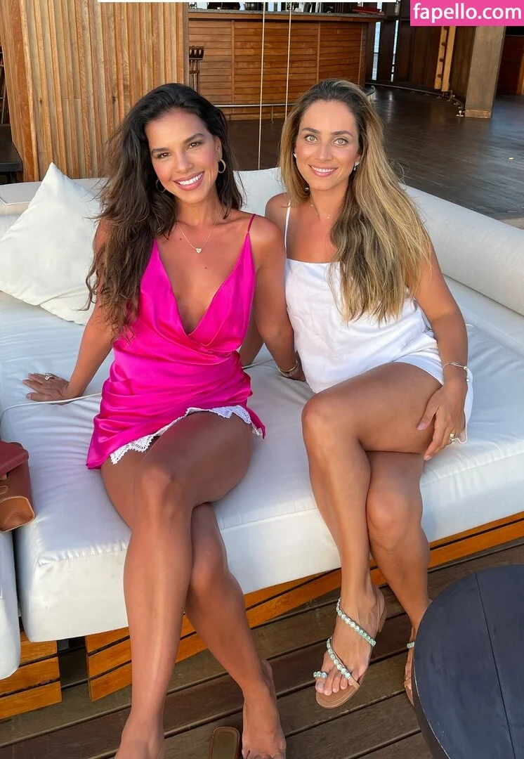 Mariana Rios Nude Onlyfans Photo 36