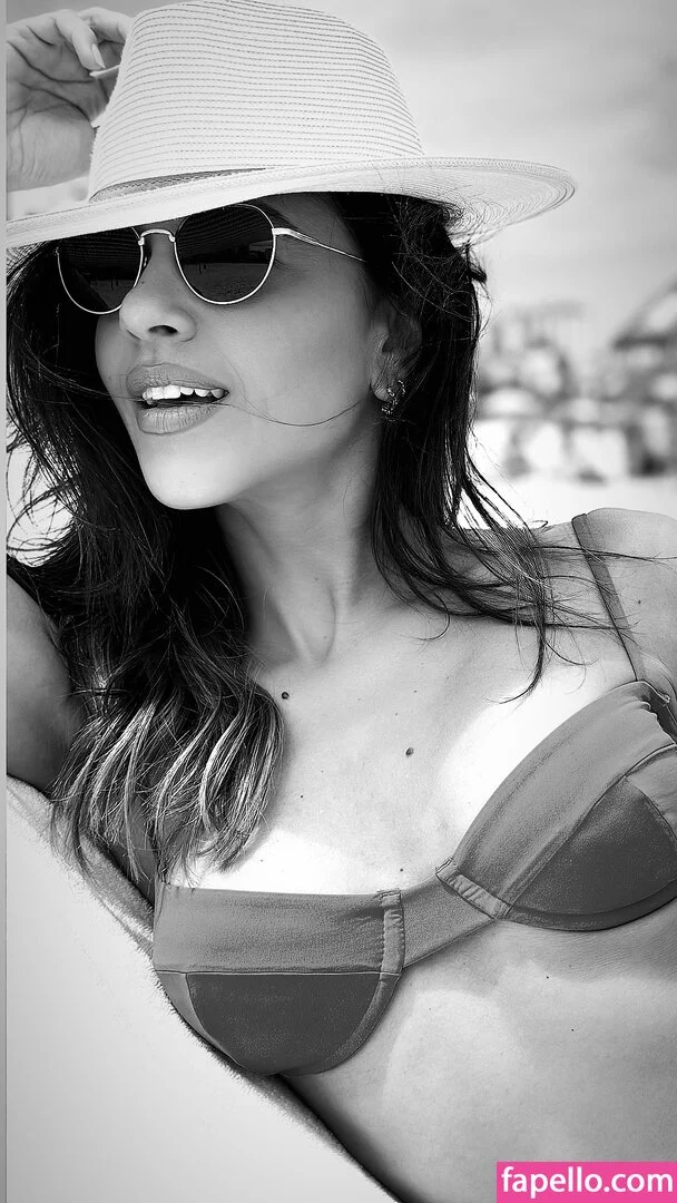 Mariana Rios Nude Onlyfans Photo 25