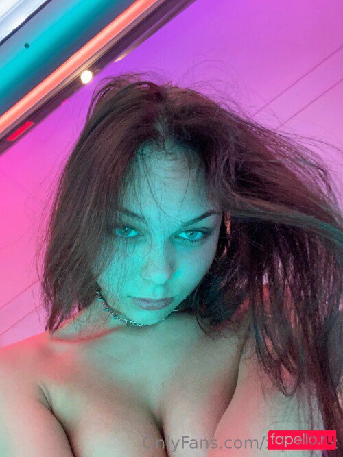 x.petja.x Onlyfans Photo Gallery 