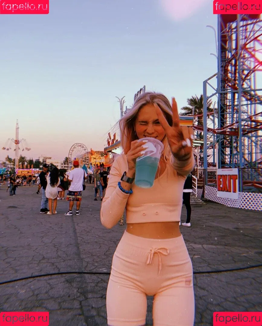 Jordyn Jones Onlyfans Photo Gallery 