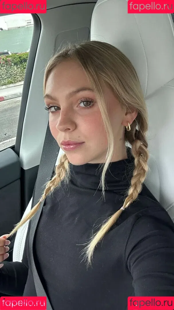 Jordyn Jones Onlyfans Photo Gallery 