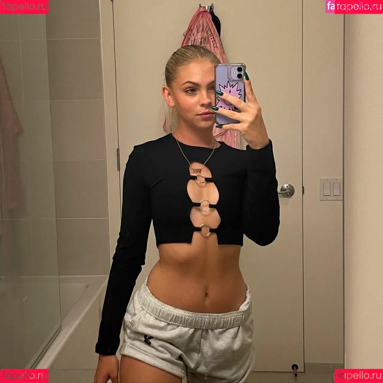 Jordyn Jones Onlyfans Photo Gallery 