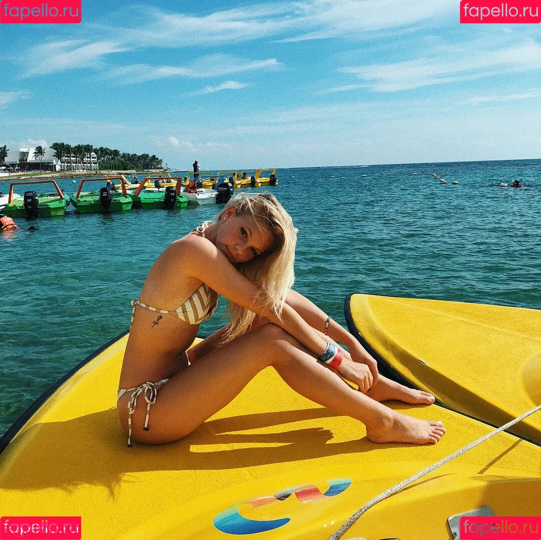 Jordyn Jones Onlyfans Photo Gallery 