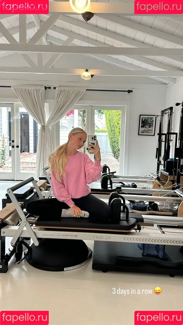 Jordyn Jones Onlyfans Photo Gallery 