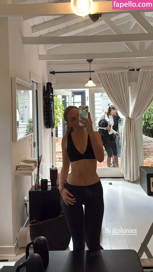 Jordyn Jones Onlyfans Photo Gallery 