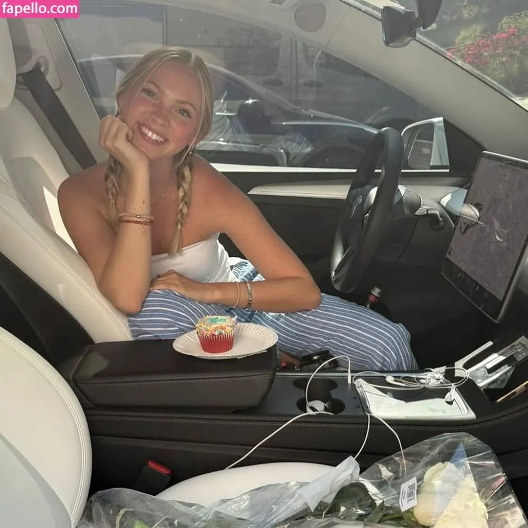 Jordyn Jones Onlyfans Photo Gallery 