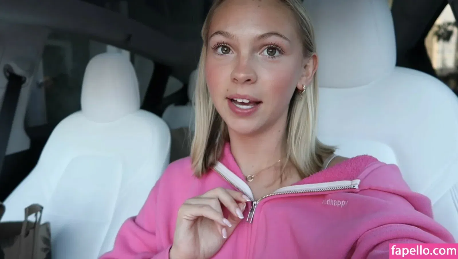 Jordyn Jones Onlyfans Photo Gallery 