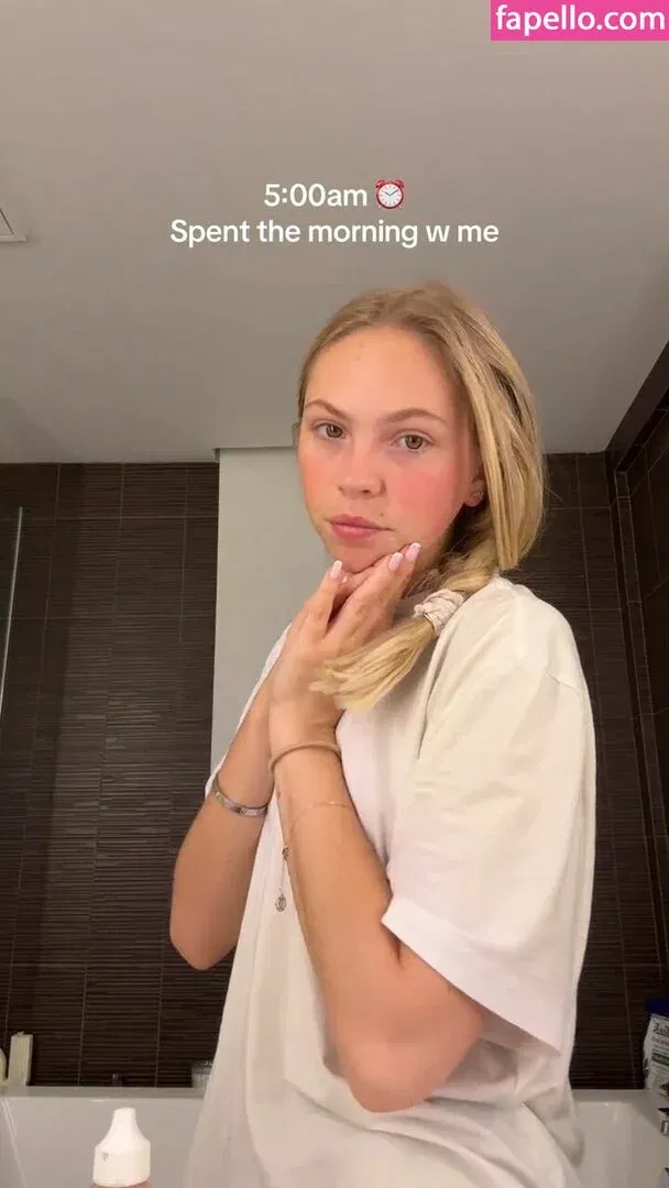 Jordyn Jones Onlyfans Photo Gallery 