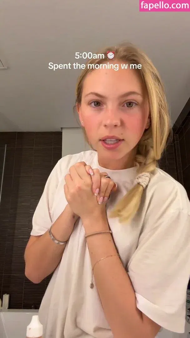 Jordyn Jones Onlyfans Photo Gallery 