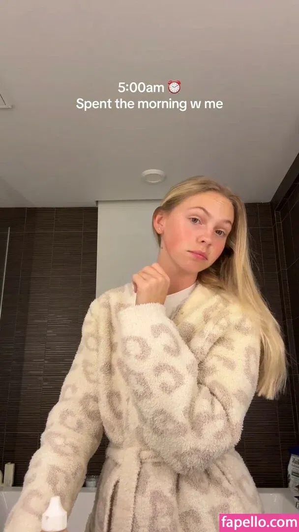 Jordyn Jones Onlyfans Photo Gallery 