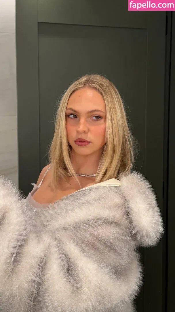 Jordyn Jones Onlyfans Photo Gallery 