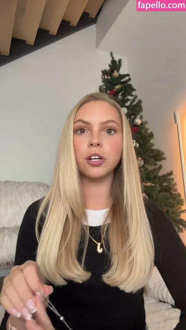 Jordyn Jones Onlyfans Photo Gallery 