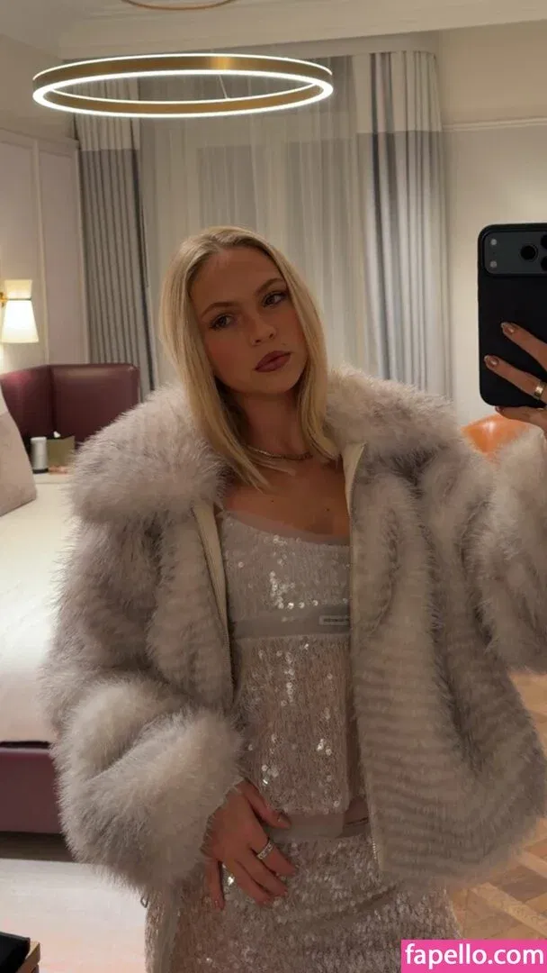 Jordyn Jones Onlyfans Photo Gallery 