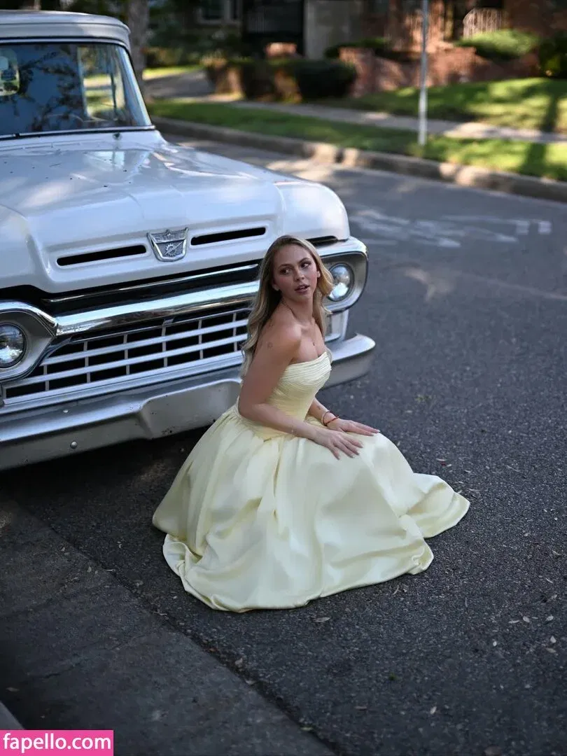 Jordyn Jones Onlyfans Photo Gallery 